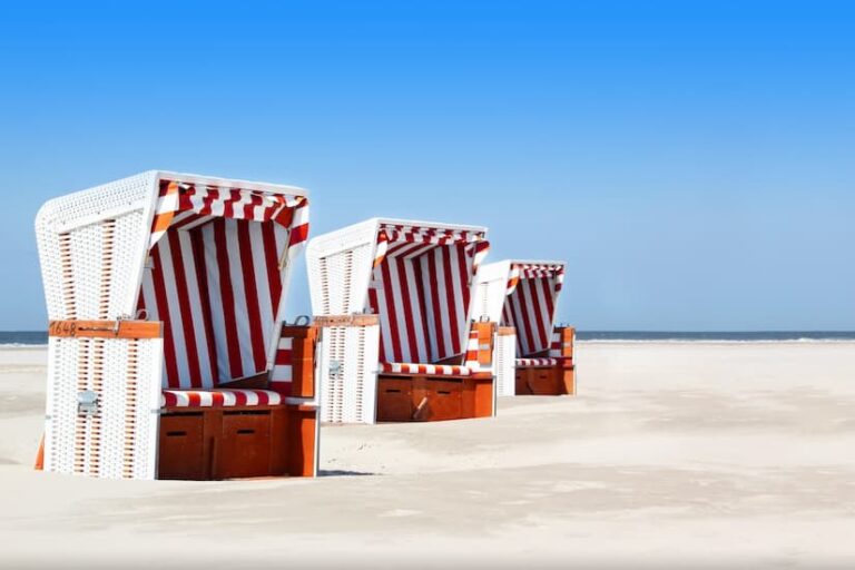 Titelbild zu „Urlaub in Deutschland: Nordsee und Ostsee im Vergleich“
